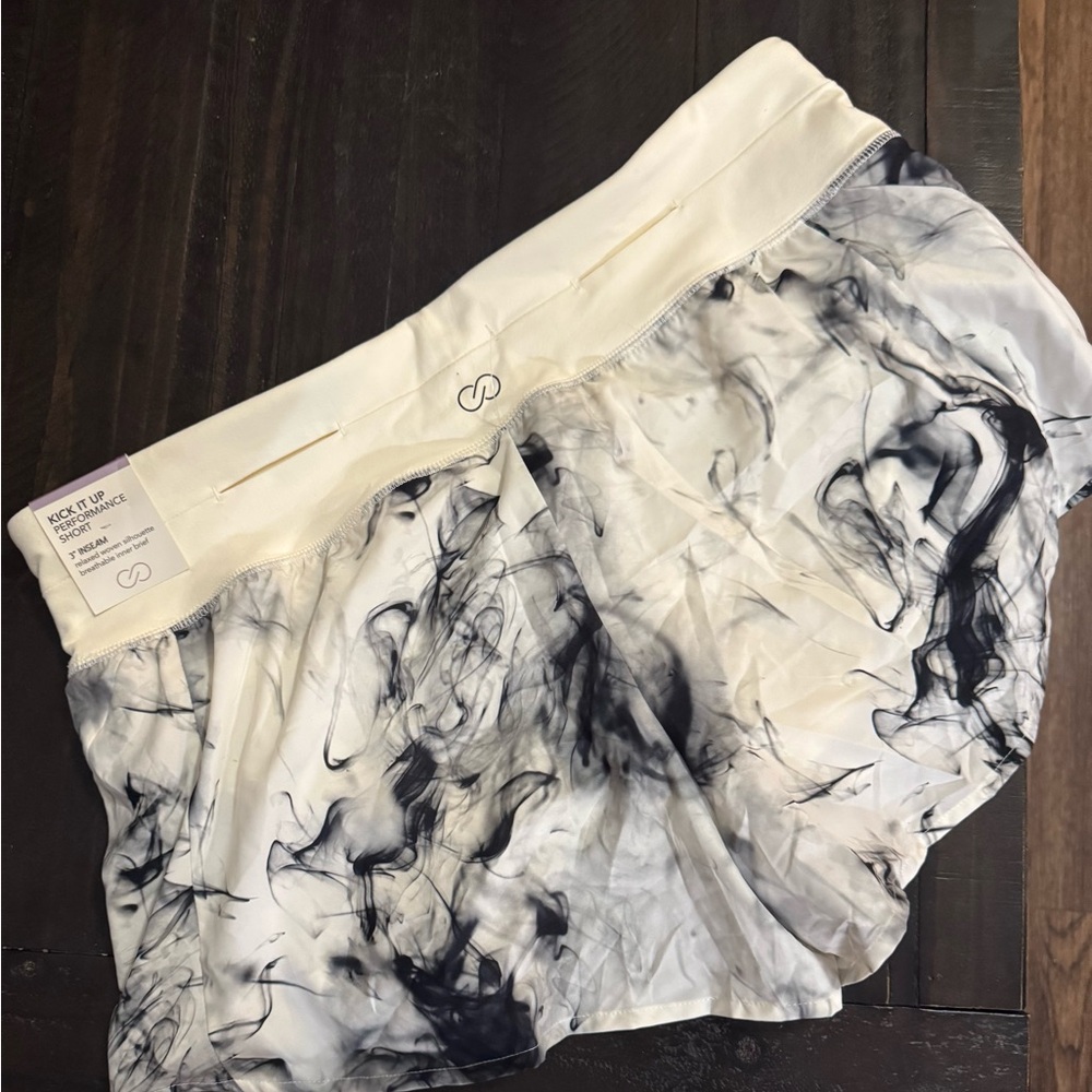 Calia By Carrie Underwood Shorts Calia Kick It Up Performance Shorts Women’s L - Picture 4 of 4